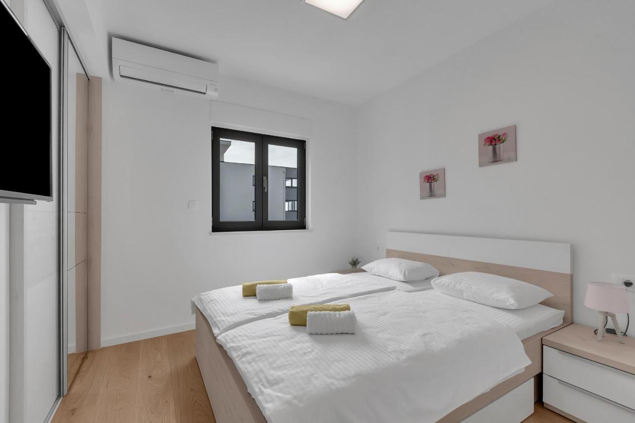 Luxury Apartment Adriasun Free Beach Parking Makarska Buitenkant foto